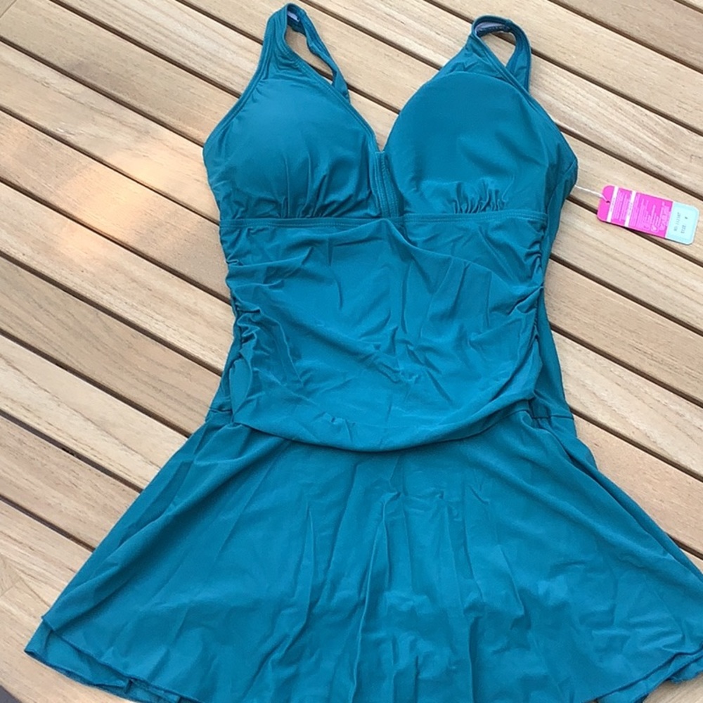NWT one piece bathing suit